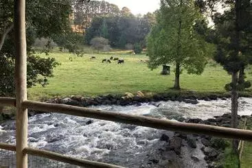 ホテル The Midlands-africamps At Gowan Valley