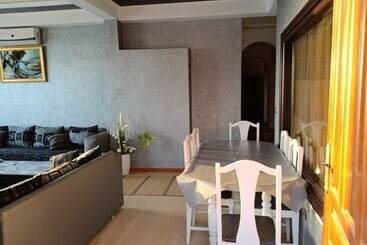 ツーリストアパートメント Villa  Marina