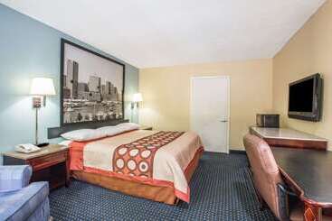 בית מלון כפרי Super 8 By Wyndham Camp Springs/andrews Afb Dc Area