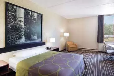 Motel Super 8 By Wyndham Plattsburgh