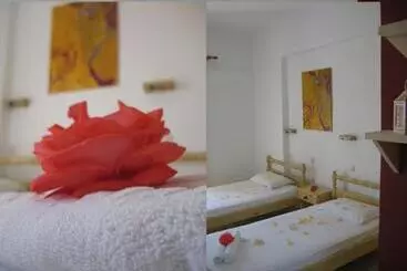 Hotel Gongis Studios