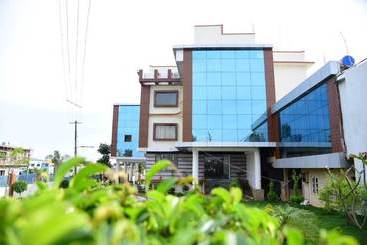 Sagayi International Resort