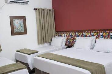 هتل Pousada Jwf Barequeçaba