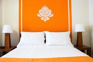 هتل Cavendish Heights Suites