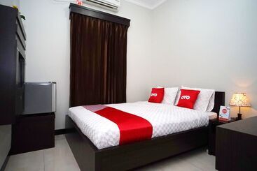 酒店 Jasmine Guest House Balikpapan By Oyo Rooms