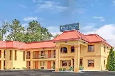Отель Travelodge By Wyndham Forest Park Atlanta South
