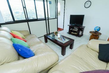 酒店 Amigo's Home Stay By Oyo Rooms