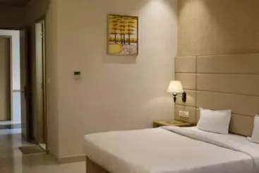 Hotelli Nisarg Resort