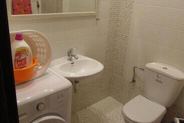 דירות לתיירים More Crete Village House Koutouloufari   New Outdoor Pool   6 Guests