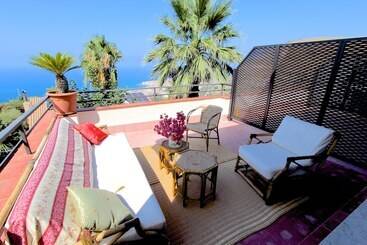 ベッドアンドブレックファースト Al 33 Giri