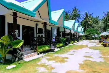 پانسیون Villa Felicisima Resort Siargao