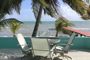 The Nautical Inn Resort