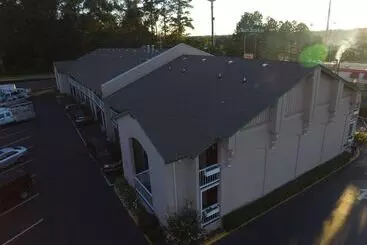 فندق West Bank Inn