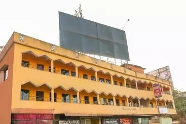 Hotel Staymaker Unnatha Residency