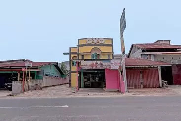 ホテル Oyo 3063 Residence 22