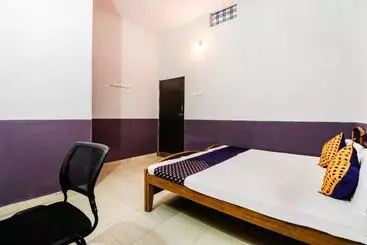 Hotel Spot On 69587  Aashiyana