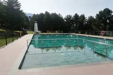 Pisos turísticos Apartamentos Midi 3000