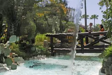 호텔 Parque Tropical