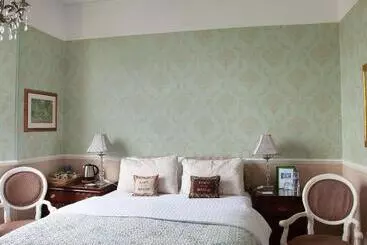 Hotelli Court Prior Boutique B&b And Apartment