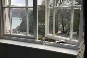 ホテル The North Cliff