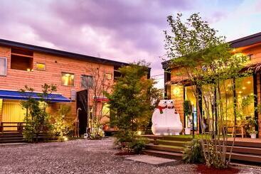 کلبه Kawaguchiko Villa Fj Resort