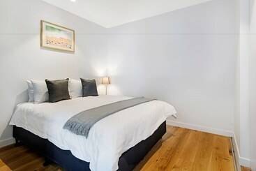 The Fifth Serviced Apartments