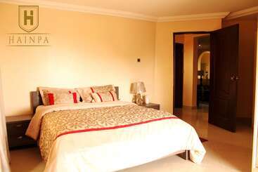 Apartamentos turísticos Flora Legacy Apartments