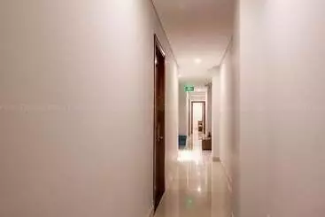 هتل Galaxy Airport