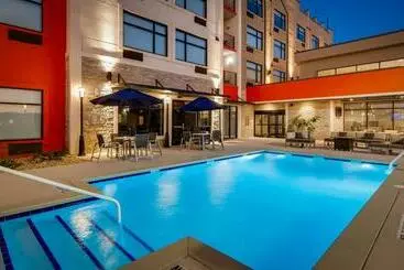 Hotelli Best Western  Plus Executive Residency Rigby S Water World