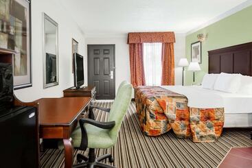 Отель Days Inn By Wyndham Oneonta Al