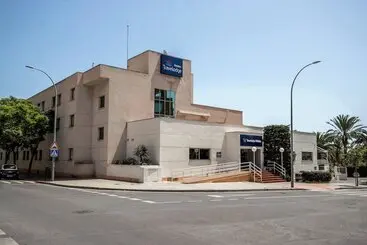 Hotel Travelodge Alicante Puerto