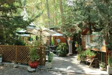 Hotel Pirineos Cien Lagos