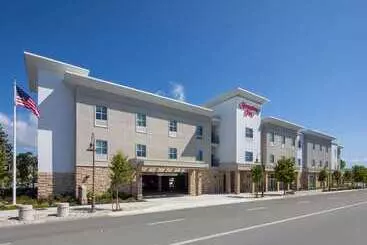 هتل Hampton Inn Santa Cruz West, Ca