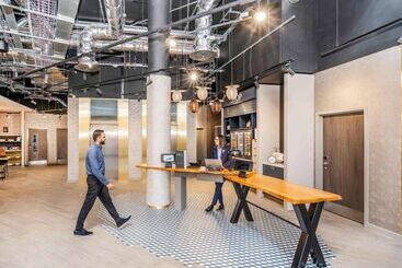 Aparthotel Adagio Leicester