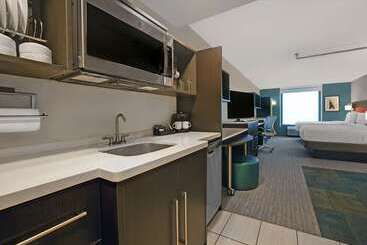 Отель Home2 Suites Asheville Airport
