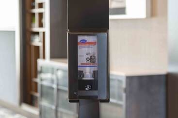 هتل Staybridge Suites Boston Logan Airport Revere, An Ihg