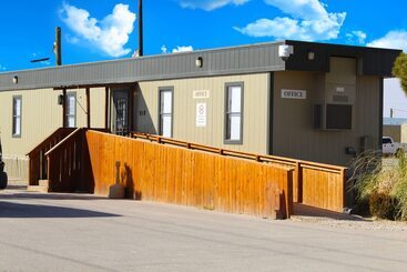 فندق Target Hospitality Jal Lodge