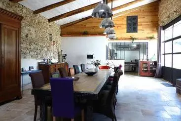 ペンション La Fontaine De Rocoule Chambres D Hotes