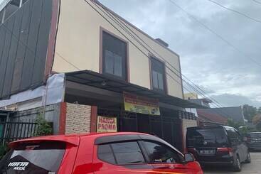 Hotel Oyo 3469 Bontotangnga Homestay