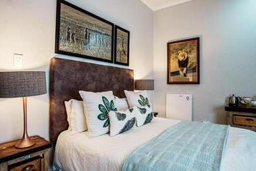 مبيت وإفطار Jonkershoek Guest Farm