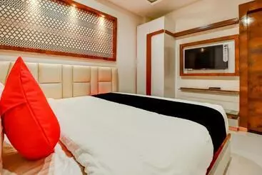 Hotel Super Collection O Phalka Bazaar Gwalior Formerly Bliv