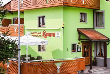 Hotel Gasthof Pension Lamm