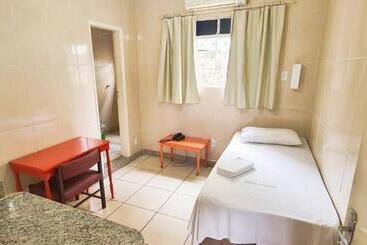 בית מלון כפרי Metrópole