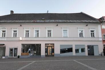 هتل آپارتمان Limehome Villach Kirchenplatz