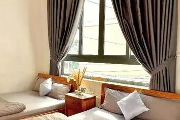 Majatalo Khoảng Lặng Atp