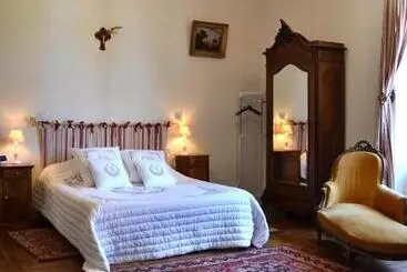 Aamiaismajoitus (B&B) Chambres D'hôtes Launay Guibert