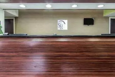 Hôtel Super 8 By Wyndham Xiangyang Guang Cai Da Shi Chang