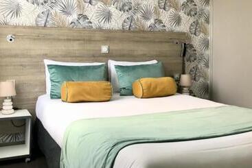 فندق Boutique Hôtel D Orbigny Chatelaillon   La Rochelle