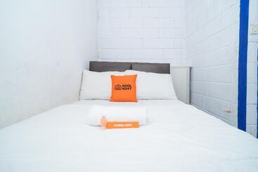 호텔 Koolkost Near Trans Studio Bandung 2