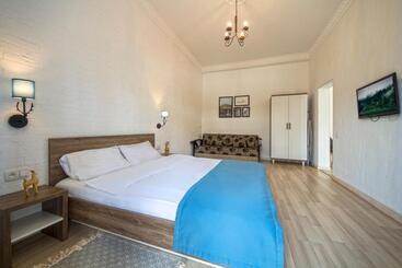 هتل Scandinavian Apartments